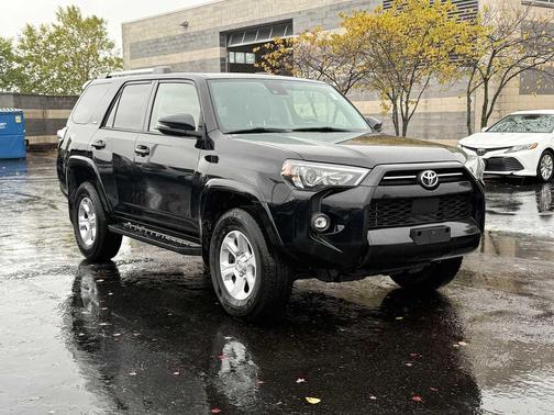 2022 Toyota 4Runner SR5 Premium