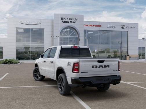 Bright White Clearcoat 2026 RAM 1500 Laramie