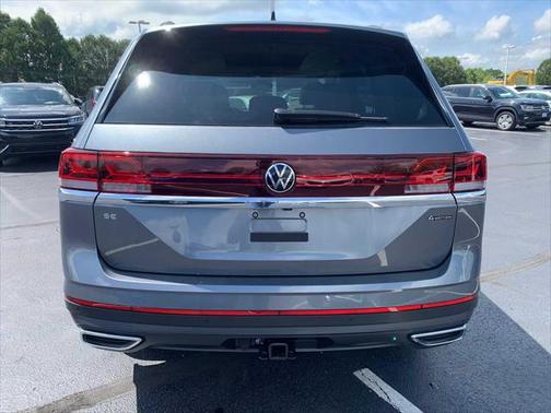 2025 Volkswagen Atlas 2.0T SE w/Technology 4MOTION