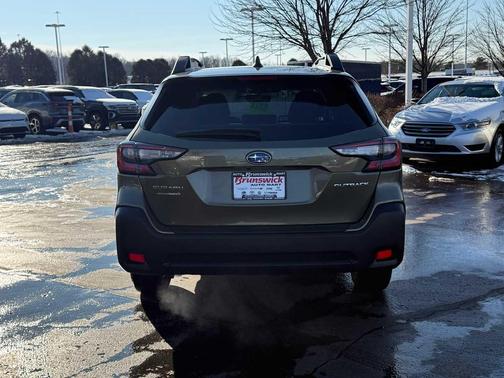 2025 Subaru Outback Premium