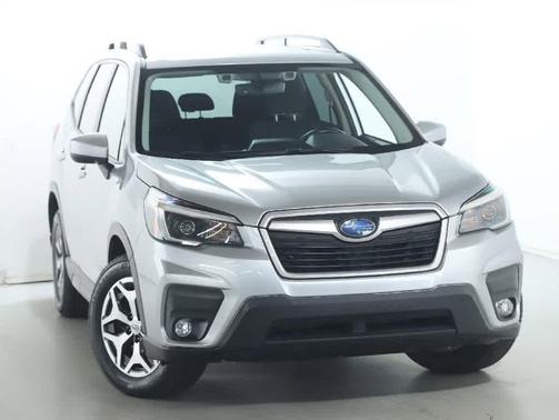 Ice Silver Metallic 2021 Subaru Forester Premium