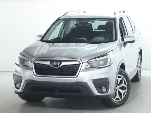 Ice Silver Metallic 2021 Subaru Forester Premium