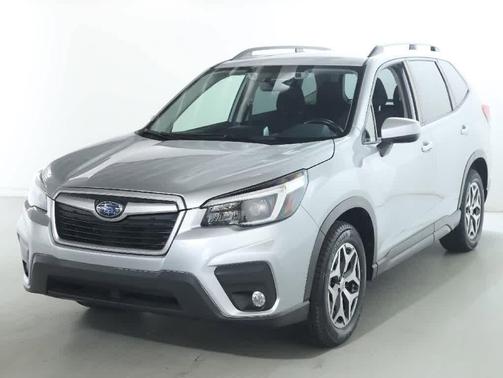 Ice Silver Metallic 2021 Subaru Forester Premium