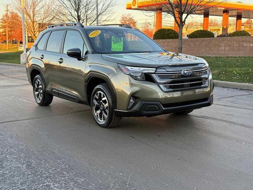 2025 Subaru Forester Premium