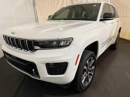 2023 Jeep Grand Cherokee Overland