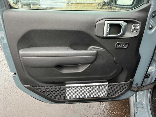 2026 Jeep Gladiator Mojave 4x4