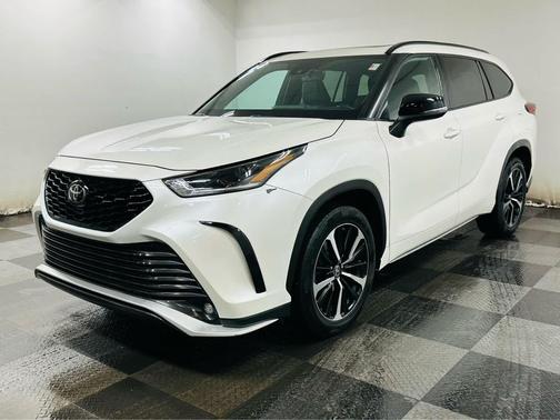 2021 Toyota Highlander XSE