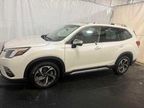 2022 Subaru Forester Touring