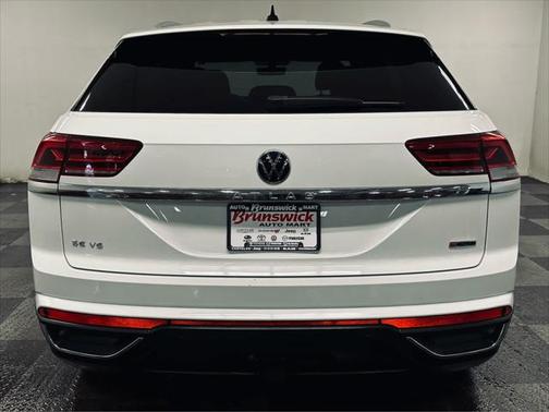 2022 Volkswagen Atlas Cross Sport 3.6L V6 SE w/Technology