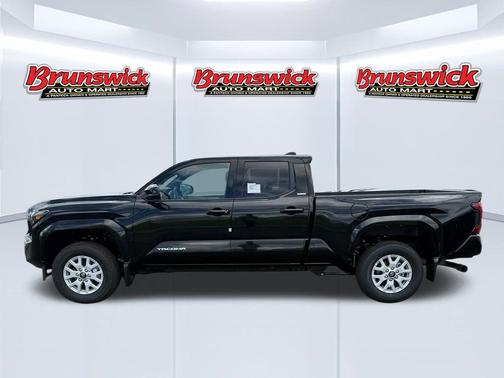 Black 2026 Toyota Tacoma SR5