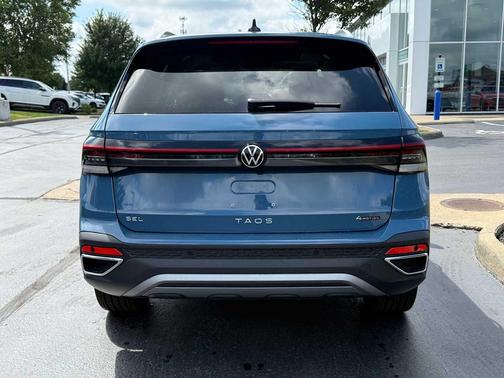 2025 Volkswagen Taos 1.5T SEL