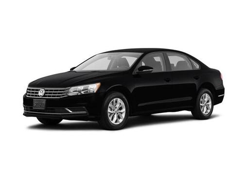 Deep Black Pearl Metallic 2018 Volkswagen Passat 2.0T S