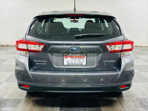 2018 Subaru Impreza 2.0i