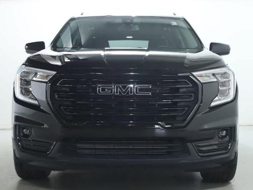 Ebony Twilight Metallic 2024 GMC Terrain SLT
