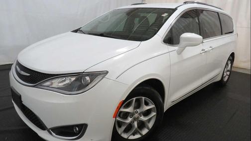 2019 Chrysler Pacifica Touring-L Plus