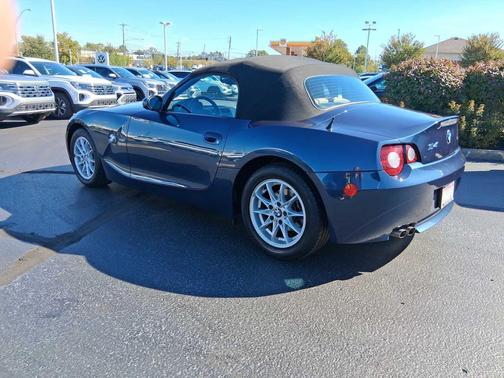 2005 BMW Z4 2.5i Roadster
