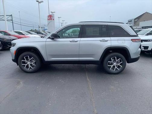 2025 Jeep Grand Cherokee Limited X