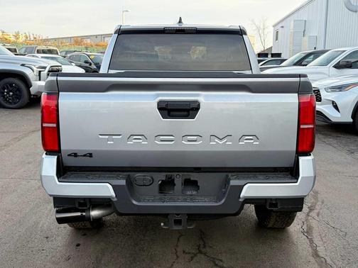 2025 Toyota Tacoma TRD Off Road