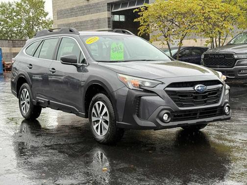 2025 Subaru Outback Base