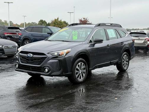 2025 Subaru Outback Base