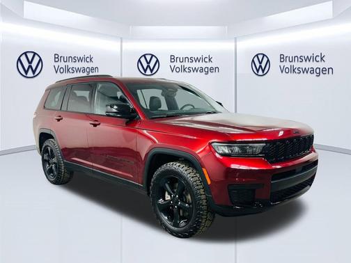 Velvet Red Pearlcoat 2022 Jeep Grand Cherokee L Altitude