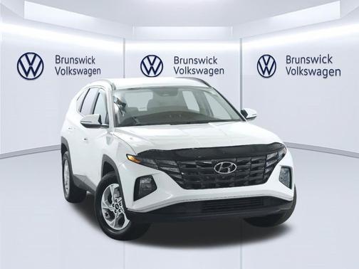 Quartz White 2022 Hyundai TUCSON SEL