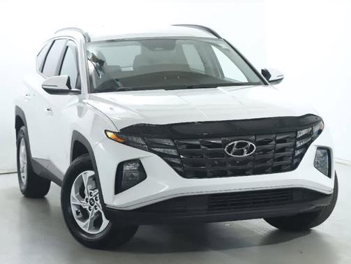 Quartz White 2022 Hyundai TUCSON SEL