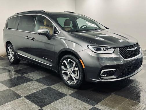 2022 Chrysler Pacifica Pinnacle