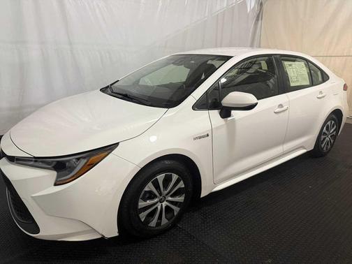 2020 Toyota Corolla Hybrid LE
