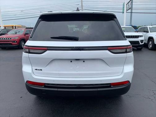 2025 Jeep Grand Cherokee Altitude