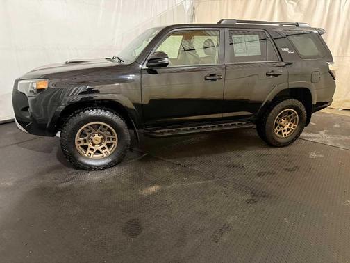 2022 Toyota 4Runner TRD Off Road Premium