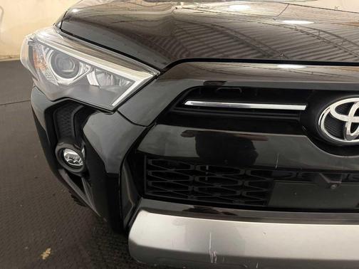 Midnight Black Metallic 2022 Toyota 4Runner TRD Off Road Premium