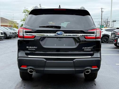 Crystal Black Silica 2026 Subaru Ascent Touring 7-Passenger