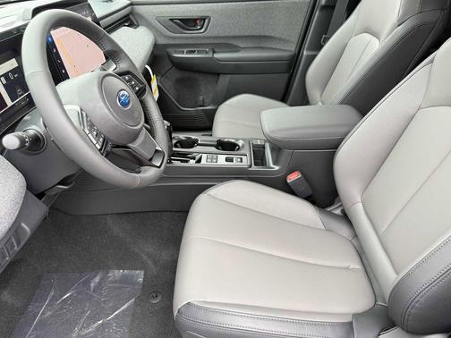 Crystal White Pearl 2026 Subaru Outback Premium