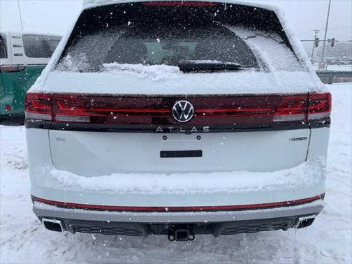 2025 Volkswagen Atlas 2.0T Peak Edition