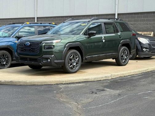 EMERALD_GREEN 2026 Subaru Outback Premium