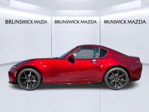 Soul Red Crystal Metallic 2026 Mazda MX-5 Miata Club