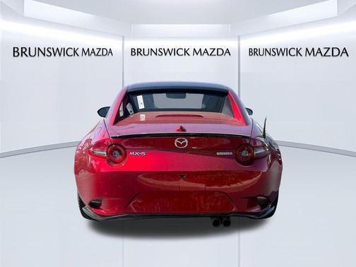 Soul Red Crystal Metallic 2026 Mazda MX-5 Miata Club
