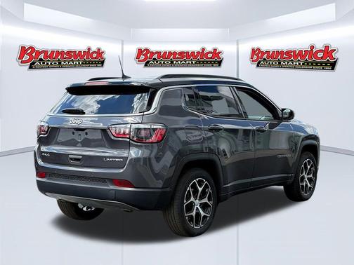 Baltic Gray Metallic Clearcoat 2024 Jeep Compass Limited