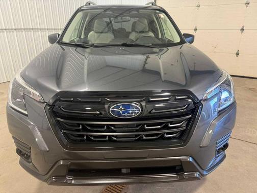 Magnetite Gray Metallic 2023 Subaru Forester Base