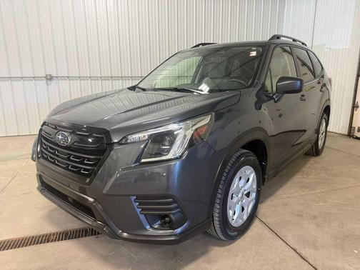Magnetite Gray Metallic 2023 Subaru Forester Base