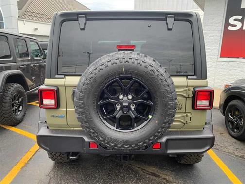 2025 Jeep Wrangler 4xe Willys