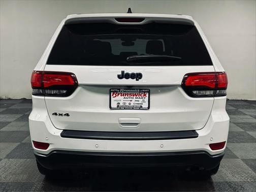 2019 Jeep Grand Cherokee Upland