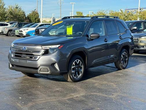 2025 Subaru Forester Premium