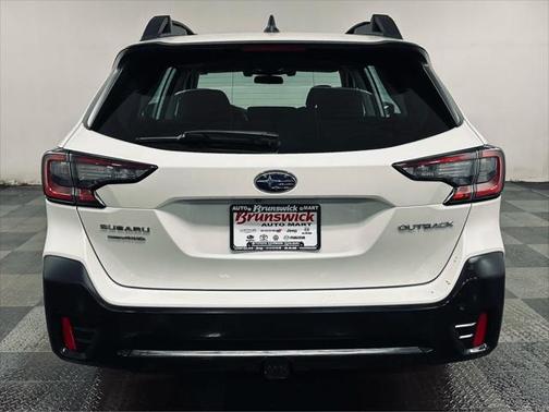 2022 Subaru Outback Base