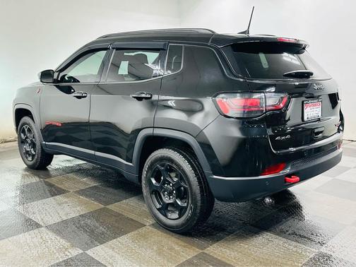 2023 Jeep Compass Trailhawk