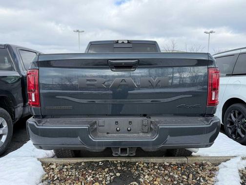 2026 RAM 2500 Big Horn Crew Cab 4x4 6'4' Box