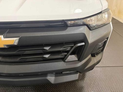 2023 Chevrolet Colorado WT