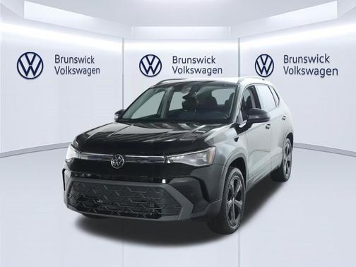 Deep Black Pearl 2025 Volkswagen Taos 1.5T SE Black