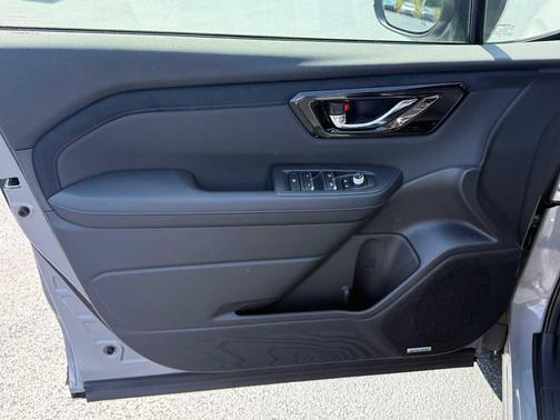 2025 Subaru Forester Hybrid Limited